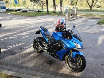 GSX S1000F