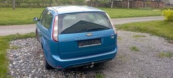 Nepojízdný Ford Focus