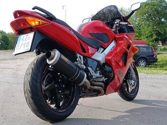 Honda vfr800 možná výměna