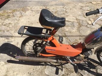 Moped - 1