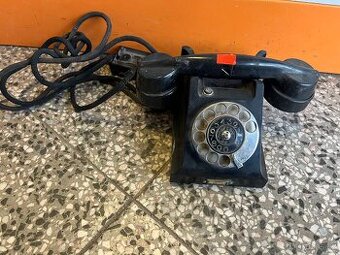 Bakelitový telefon Prchal - 1