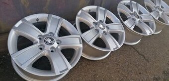 4ks Alu kola 5X112 , 15 ,Octavia 2 - TOP STAV - 1