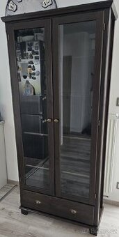 Vitrína Ikea Markor - 1