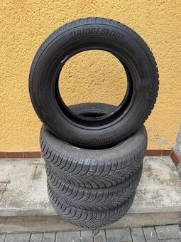 Zimní pneu 195/65/15 bridgestone