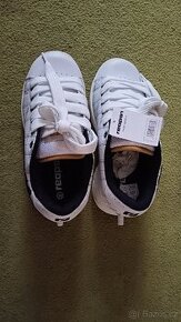 Nové boty na kolečkách Reap91, vel. UK 6, EUR 39 - 1