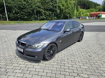 Bmw e90 330i N52