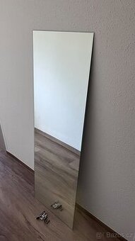Zrcadlo 120cm  40 cm