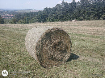 Seno-kulaté balíky
