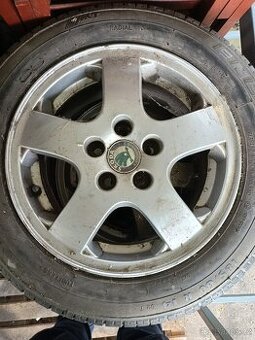 Al Škoda 185/60R14