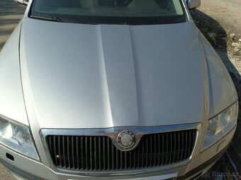 Škoda Octavia II - Přední kapota