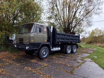 Tatra 815 sklápěč