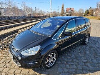 FORD S-MAX 147kW 2.2TDCi  TITANIUM manuál, MAX výbava