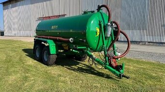 CISTERNA FEKAL KEJDOVAČ