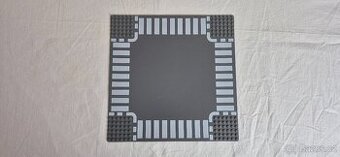 LEGO City silnice - křižovatka (označení 44343px3, rok 2005)