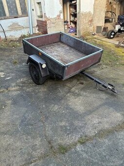 Vozík/ kára za auto