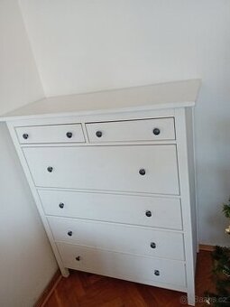Komoda Ikea Hemnes