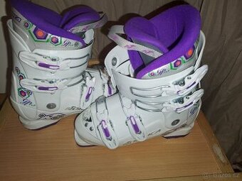 Dětské lyžáky Nordica GP TJ – vel. 220 (cca 34-35)