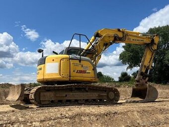 15.4t bagr pásák New Holland E135 Kobelco rypadlo