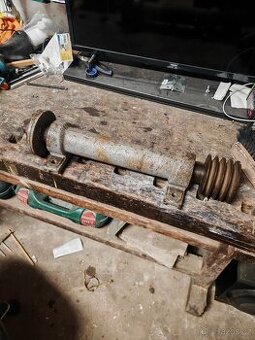 Hřídel pro cirkulárku