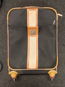 Příruční kufr – použitý, levně