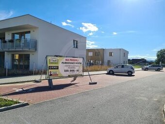 PRODEJ VENKOVNÍCH PARK. STÁNÍ, UL. BUKOVÁ, MLADÉ U ČB - 1