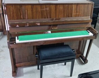 Piano Petrof 118 Hnědý lesk r. v. 1990