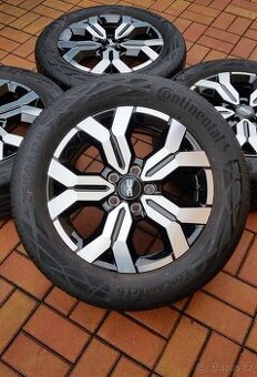 Letní sada DACIA DUSTER R17 pneu 215/60/17