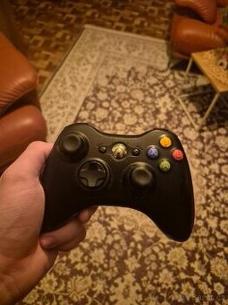 XBOX 360 OVLADAČ