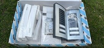 Domácí telefon / zvonek