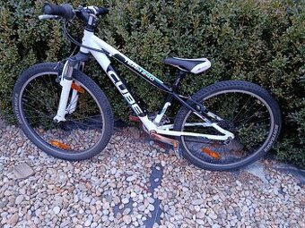Dětské kolo  Cube Acid 240, velikost 24"