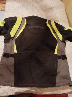 Komplet bunda, kalhoty + boty - málo používané