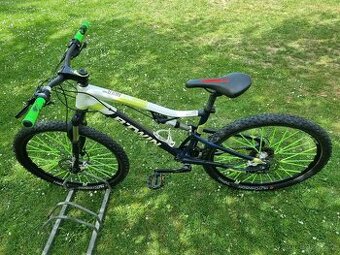Horské kolo Btwin Rockrider ST 560 S - velikost L