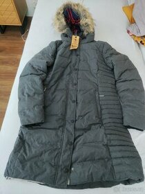 NOVÝ Zimní kabát Woox vel 42