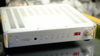 KRELL -  starsi vyborne hrajici  high end zesilovac