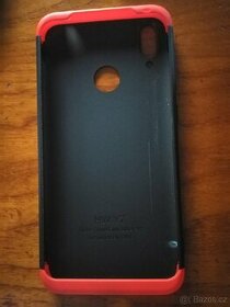 Kryt na tel. Huawei Y7