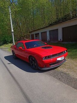 Dodge Challenger 5,7 RT Shaker