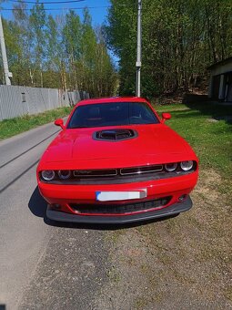 Dodge Challenger 5,7 RT Shaker