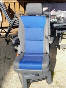 Sedačka VW Multivan T5 T6 do druhé řady otočná