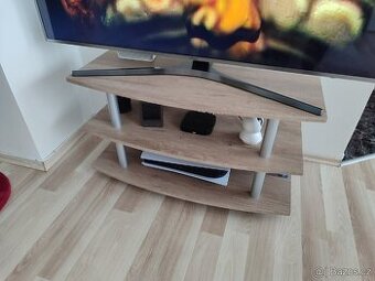 TV stolek