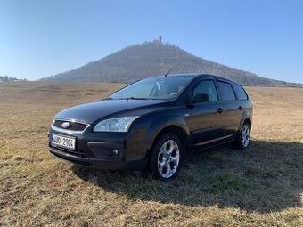 Ford Focus combi 1.6 i 74 kw r.v. 2006