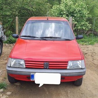 Peugeot 205