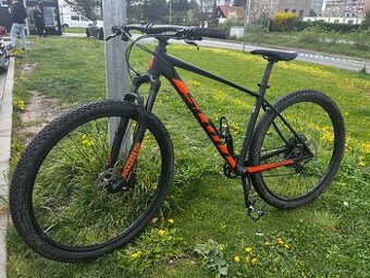 Prodám horské kolo Scott Scale 970 29" L – minimálně jeté