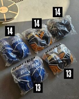 Hokejove rukavice CCM a Bauer