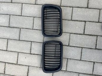 Bmw e36 FL černé ledvinky