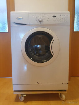 Prodám pračku Whirlpool