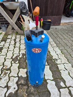 Postřikovač deza 14 litrů