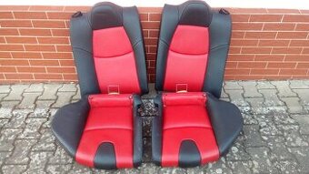 Mazda RX8 Sedačky a tapce