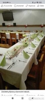 Slavnostní tabule - 1