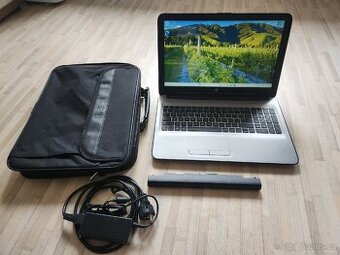 Notebook HP AMD-A6 8GB 240GB SSD