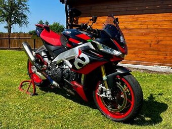Aprilia Tuono V4 Factory